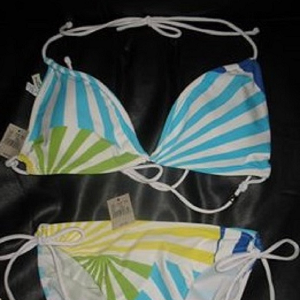 American Eagle Outfitters Bikini Top & Bottom Set